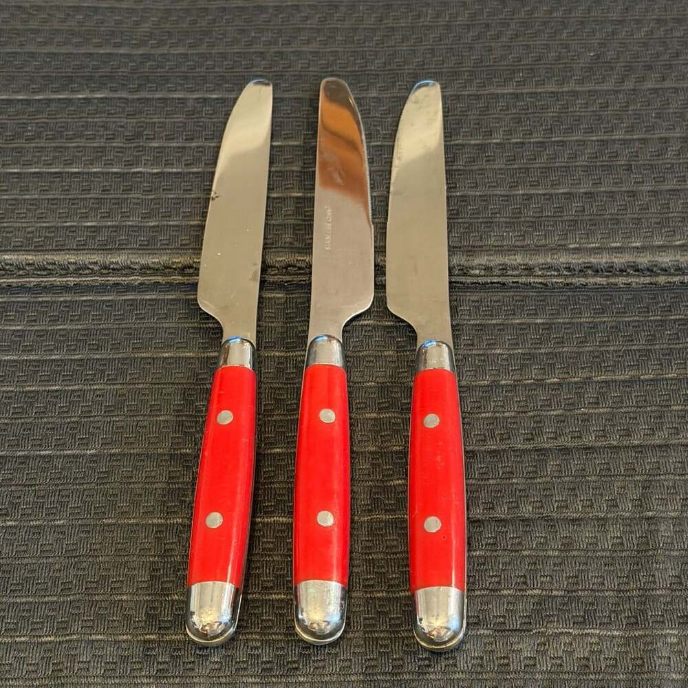 Cambridge Silver Jubilee-Red Stainless Steel Plastic Handle Knives Set of 3
